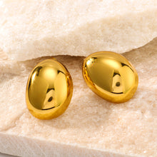 Oval shaped Earrings