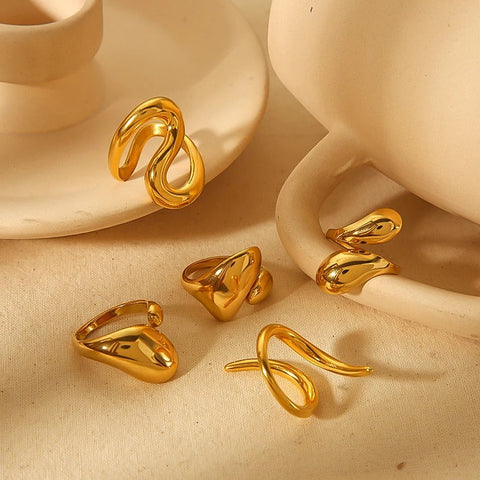 Glossy Geometric Ring